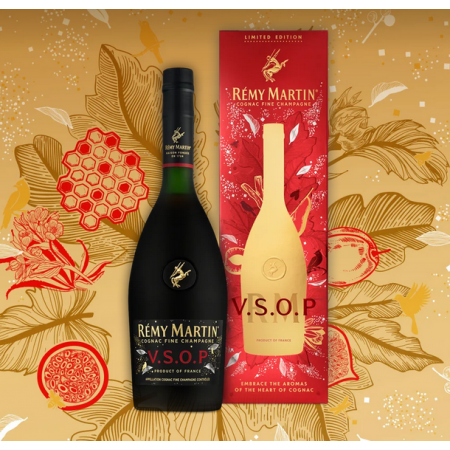 Rémy Martin VSOP "Au Coeur du Cognac" Coffret Cadeau - Edition Noël 2025 Rémy Martin VSOP "Au Coeur du Cognac" Coffret Cadeau - Edition Noël 2025